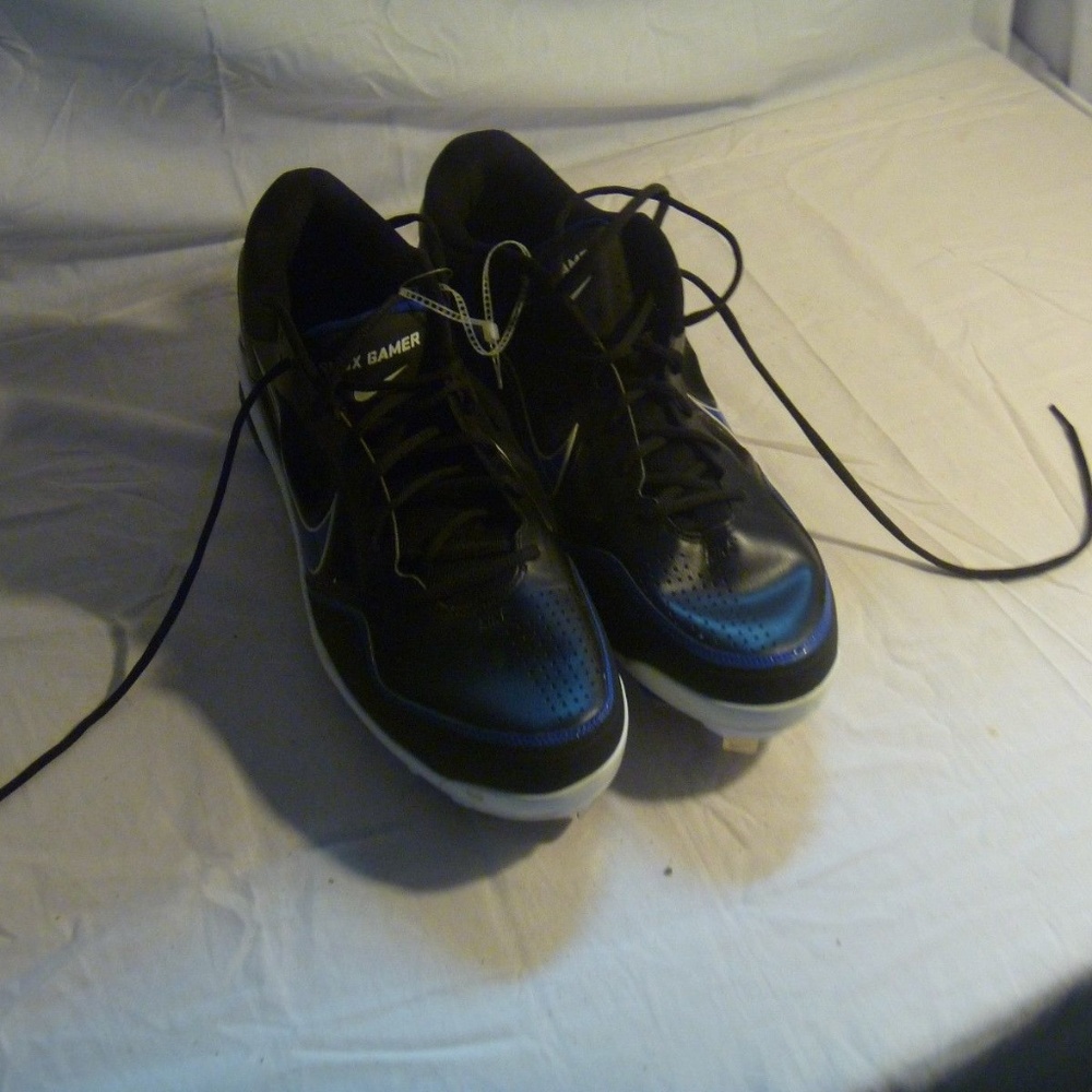 NIKE SHOX GAMER MENS METAL BASEBALL CLEATS EM2320